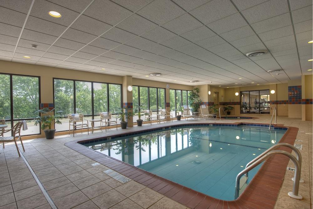 Hampton Inn & Suites Bloomington-Normal Buitenkant foto