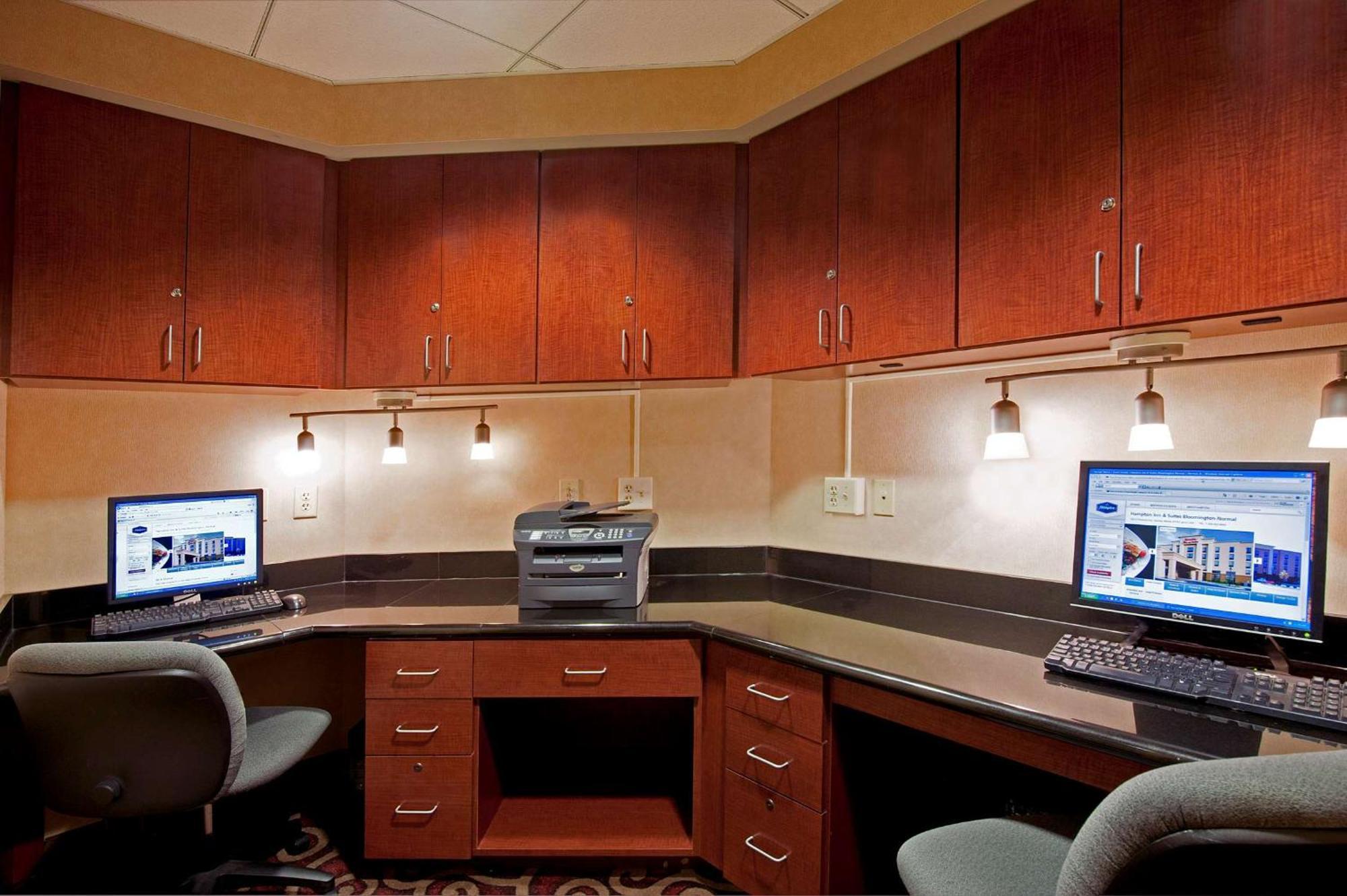 Hampton Inn & Suites Bloomington-Normal Buitenkant foto