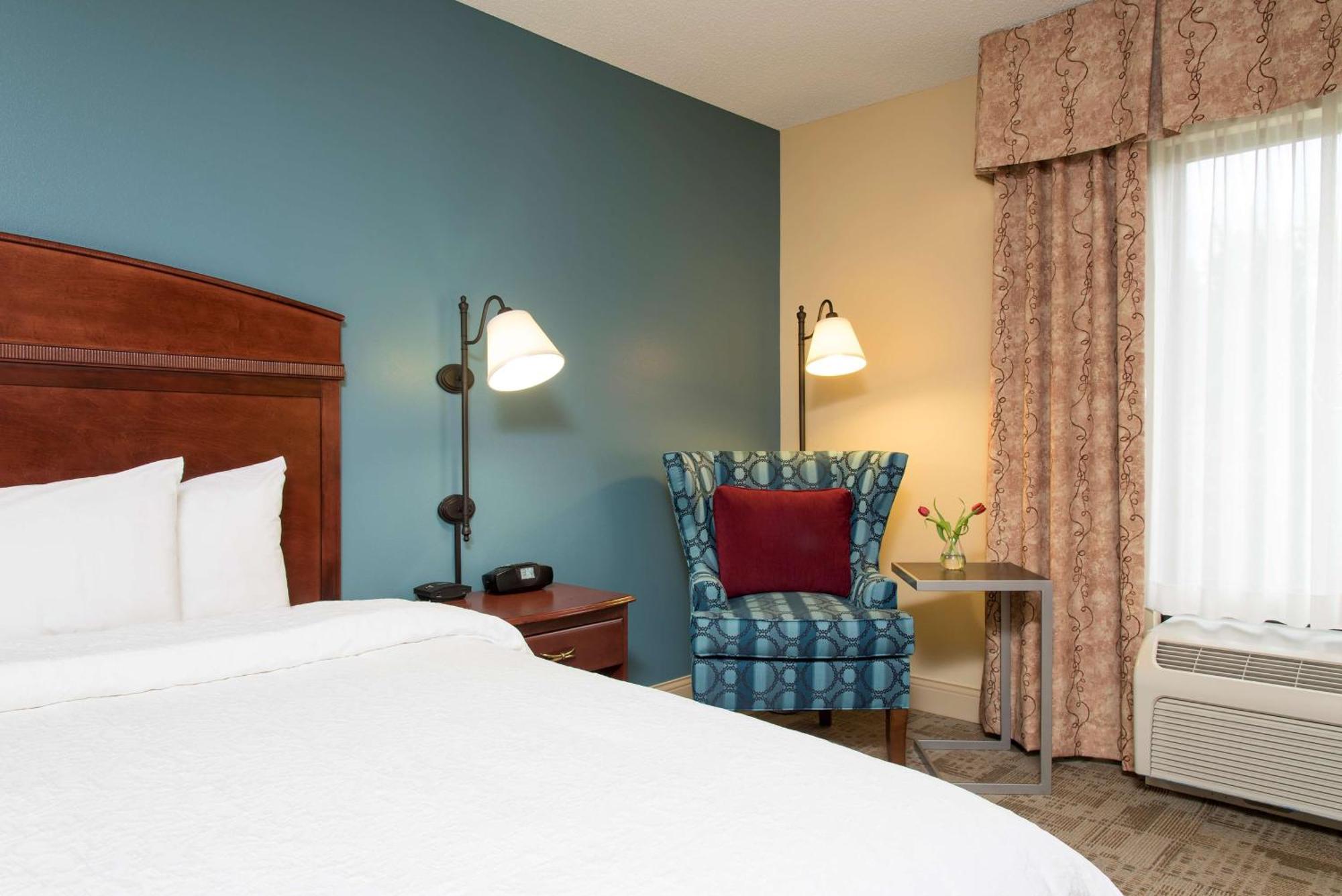 Hampton Inn & Suites Bloomington-Normal Buitenkant foto