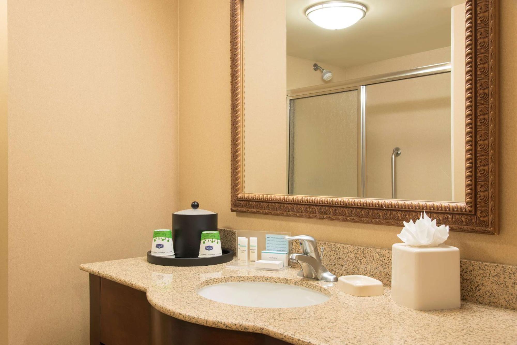 Hampton Inn & Suites Bloomington-Normal Buitenkant foto