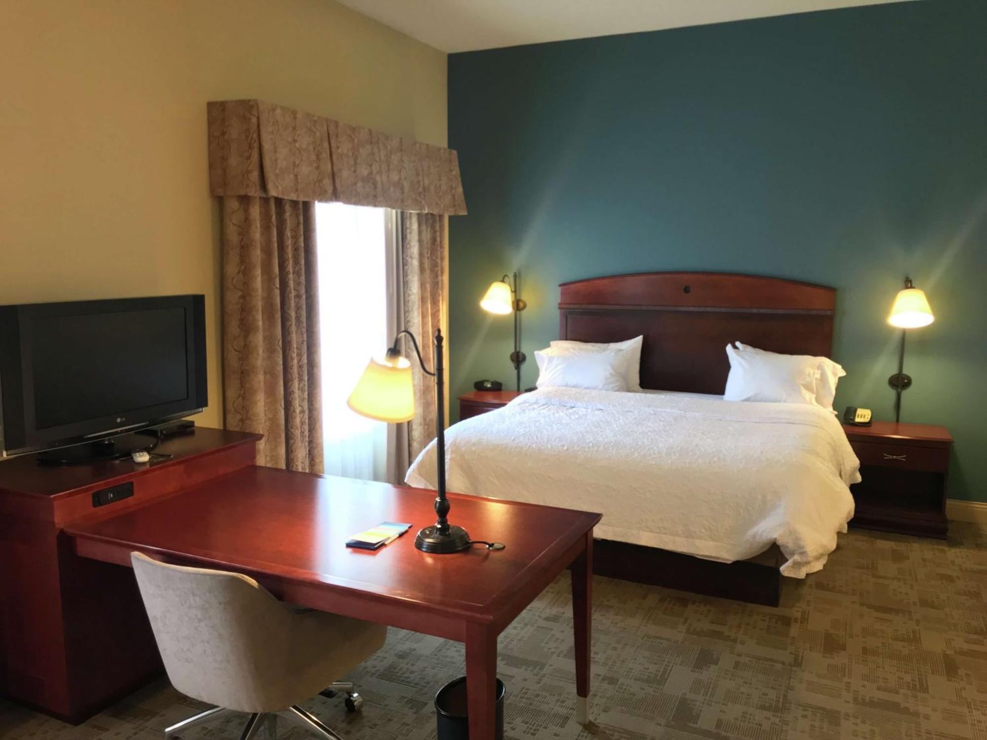 Hampton Inn & Suites Bloomington-Normal Buitenkant foto