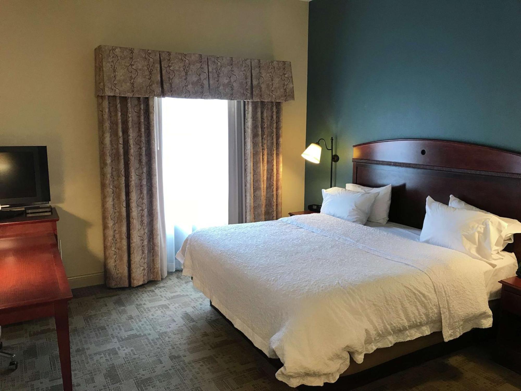 Hampton Inn & Suites Bloomington-Normal Buitenkant foto