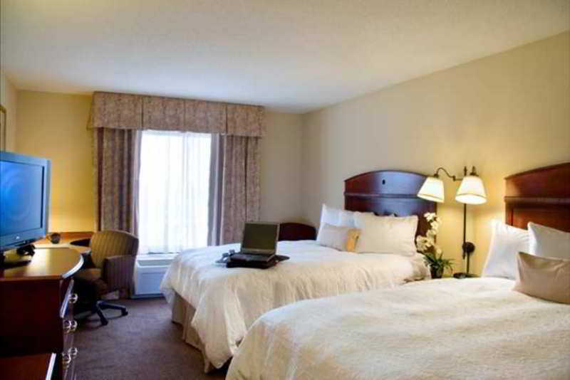 Hampton Inn & Suites Bloomington-Normal Kamer foto